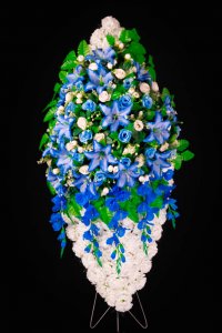 Венок ручной работы