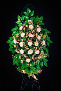 Венок ручной работы