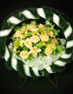 Напольная корзина цветов