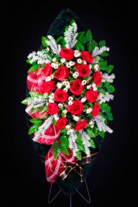 Венок ручной работы